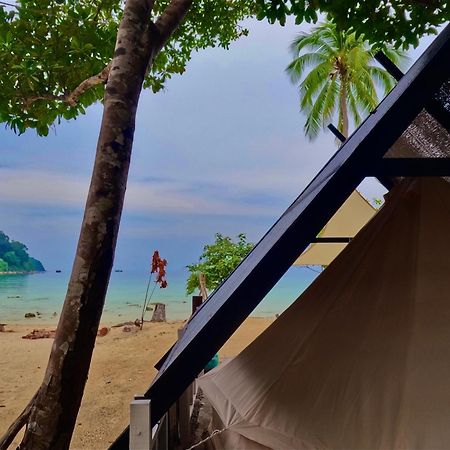 Juita Glamping Perhentian Island Hotel Kampung Kuala Besut Ngoại thất bức ảnh