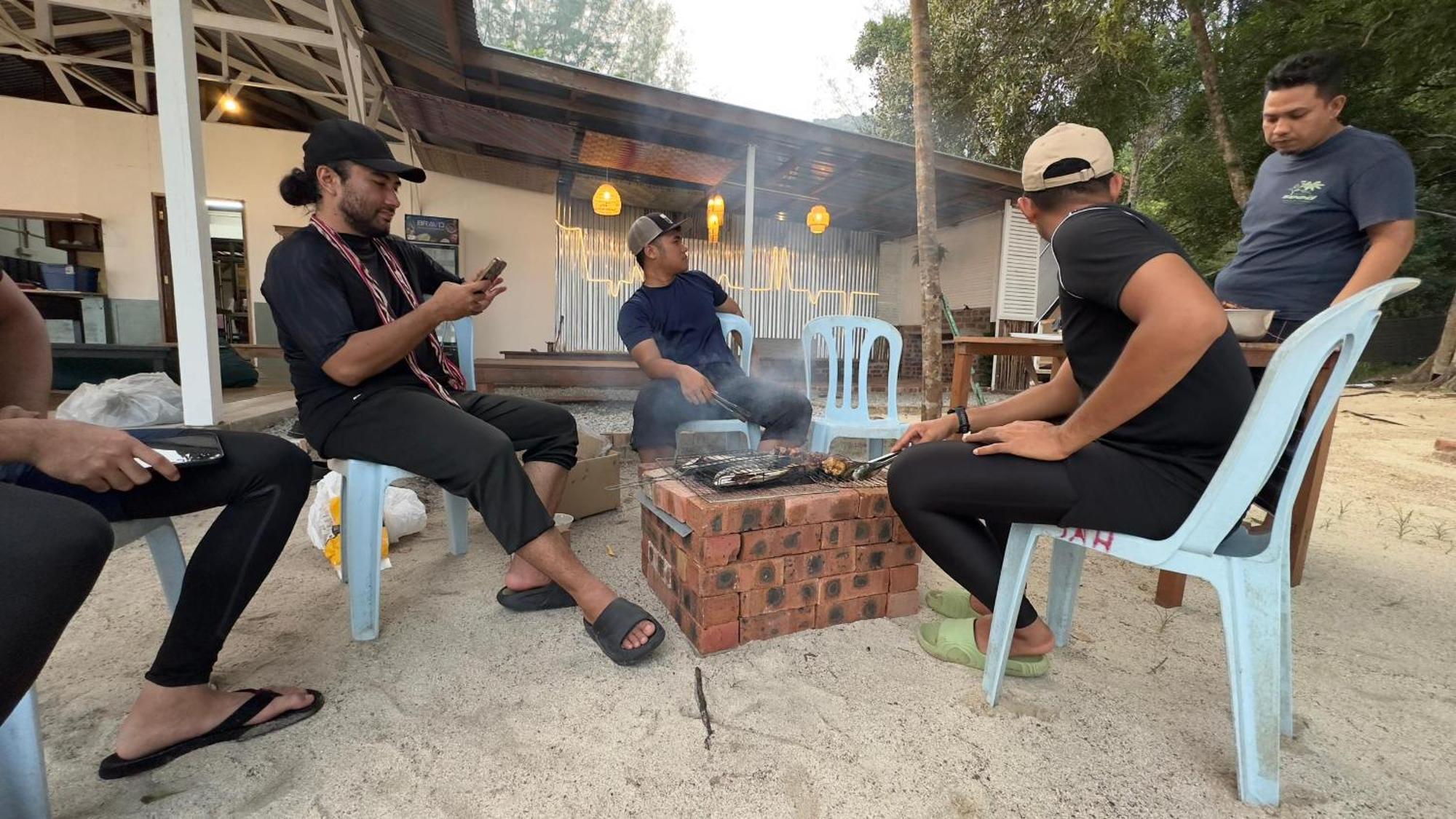 Juita Glamping Perhentian Island Hotel Kampung Kuala Besut Ngoại thất bức ảnh