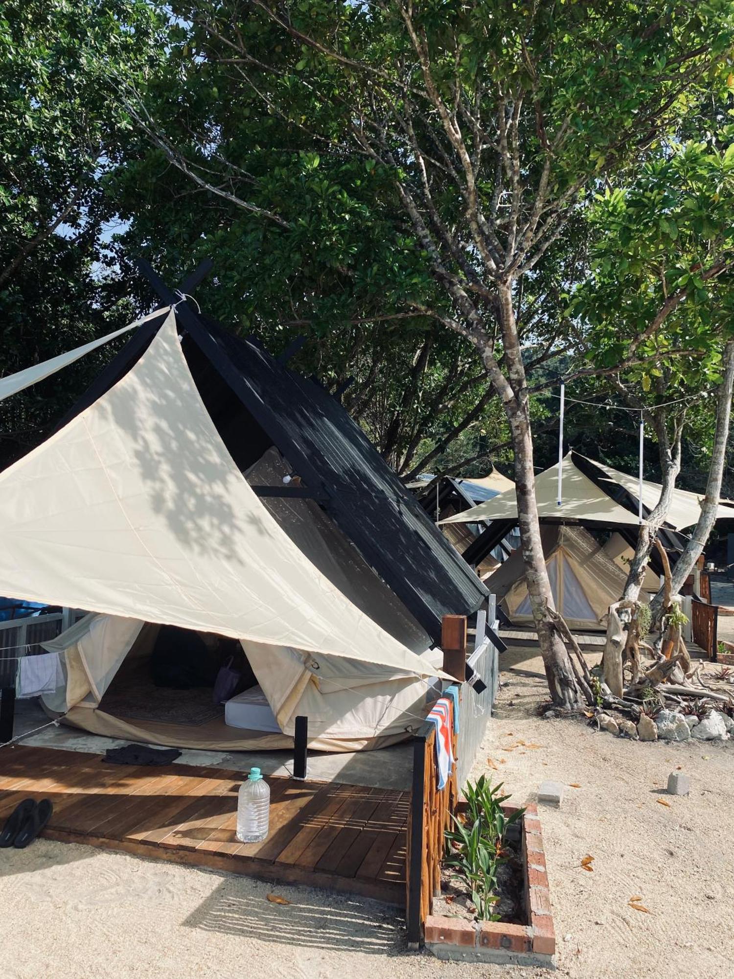Juita Glamping Perhentian Island Hotel Kampung Kuala Besut Ngoại thất bức ảnh