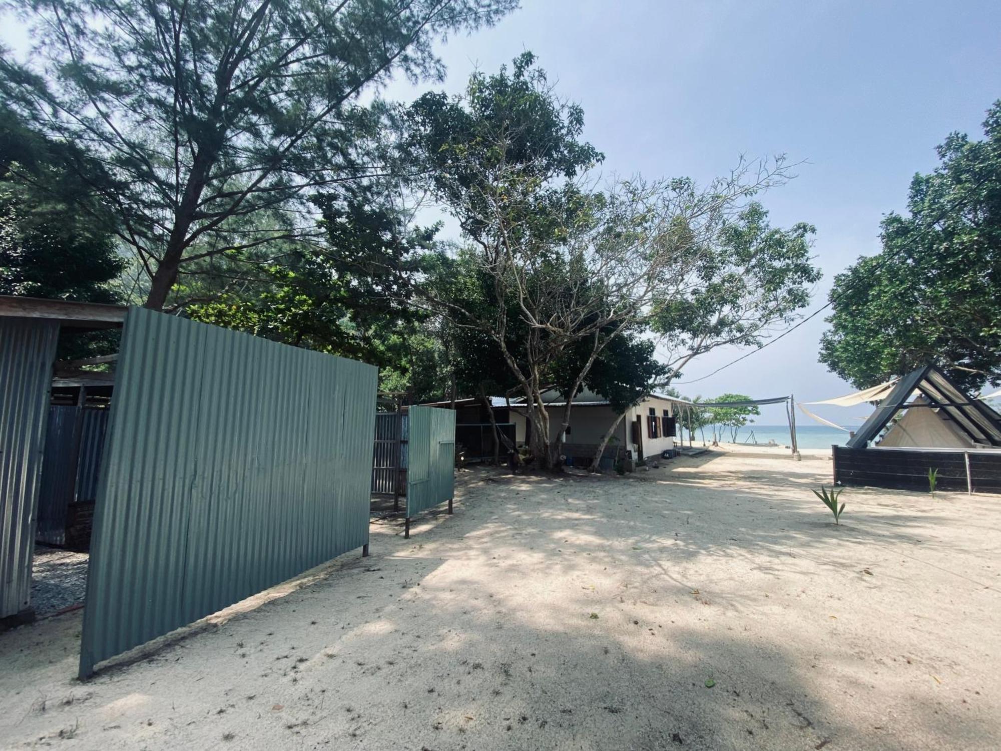 Juita Glamping Perhentian Island Hotel Kampung Kuala Besut Ngoại thất bức ảnh
